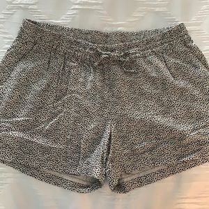 Women’s linen/rayon shorts